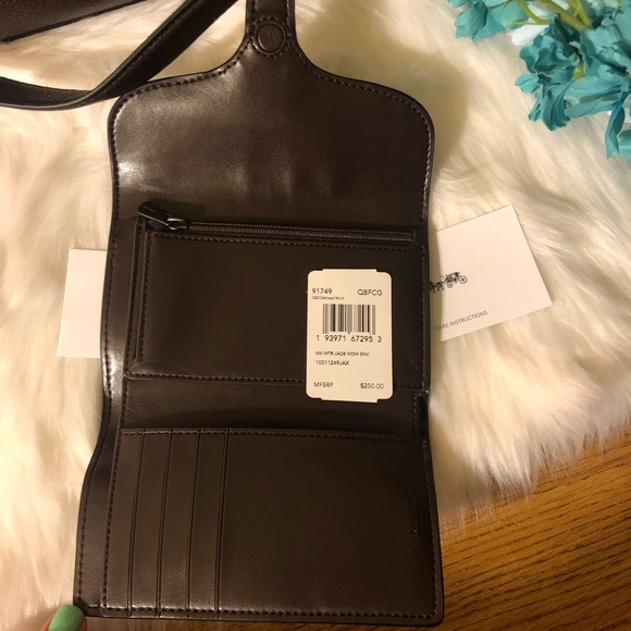 COACH Jade Shoulder Bag with Matching Wallet-Set - Picture 7 of 8
